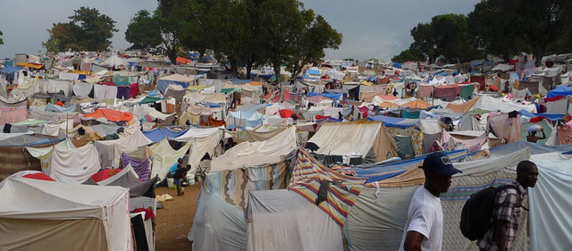 The Country Club of Pétionville in Haiti was a temporary shelter site where around 20 000 people are assembled in 2010 © European Union - Photo by ECHO/Susana Perez Diaz